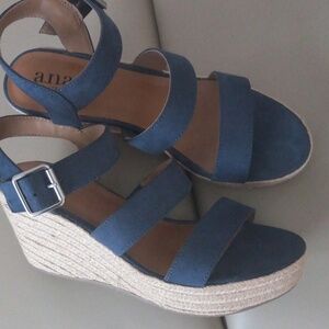 a.n.a Blue Faux Suede Strappy Espadrille Wedge Sandals Size 9.5